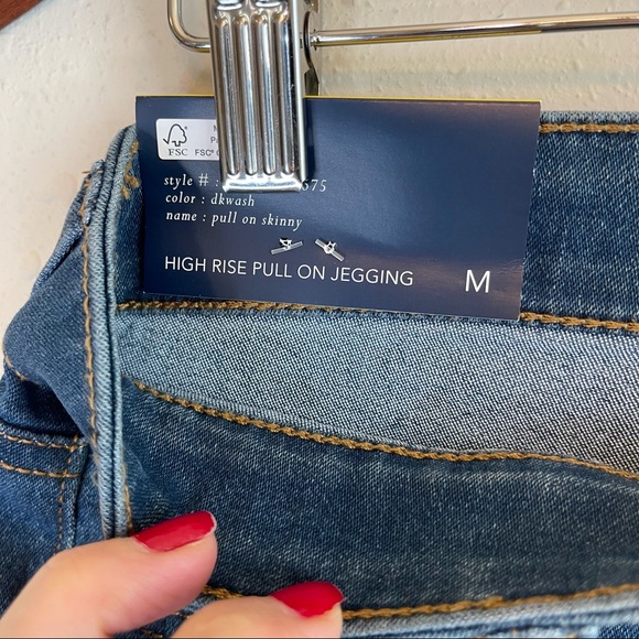 Isaac Mizrahi Hi Rise Pull on Jegging/Sz:M/NWT - Picture 4 of 10